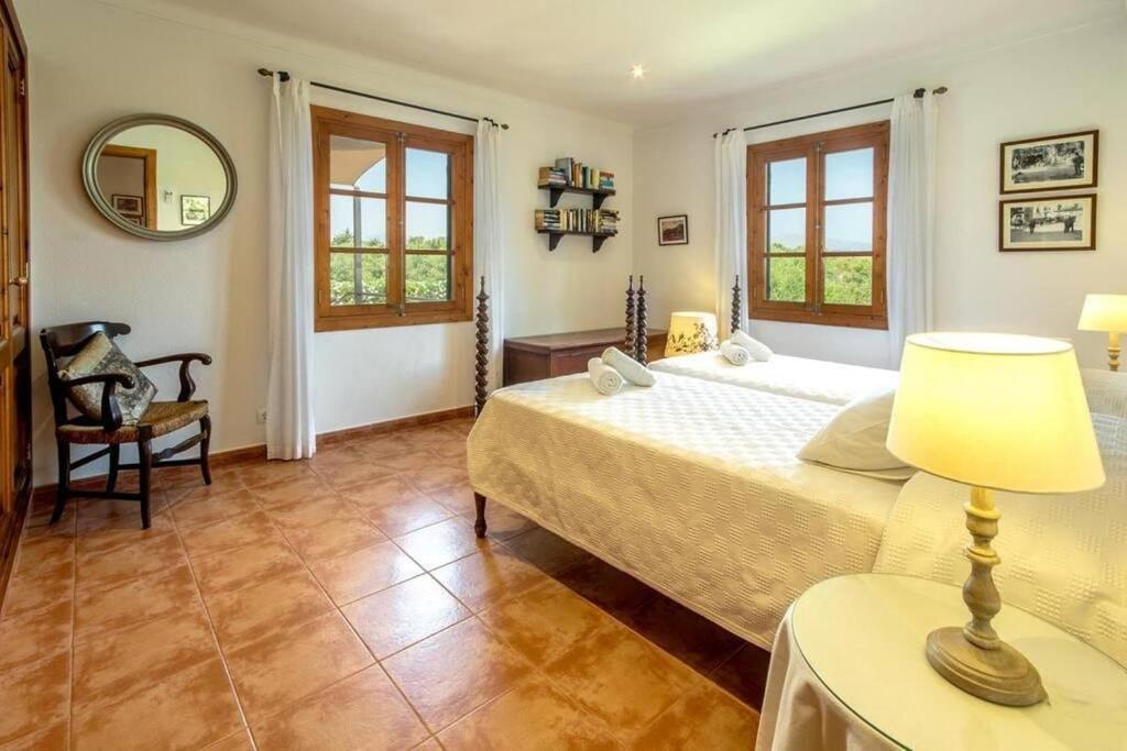 Villa In With Passion And Care In Every Detail By Renthousing *